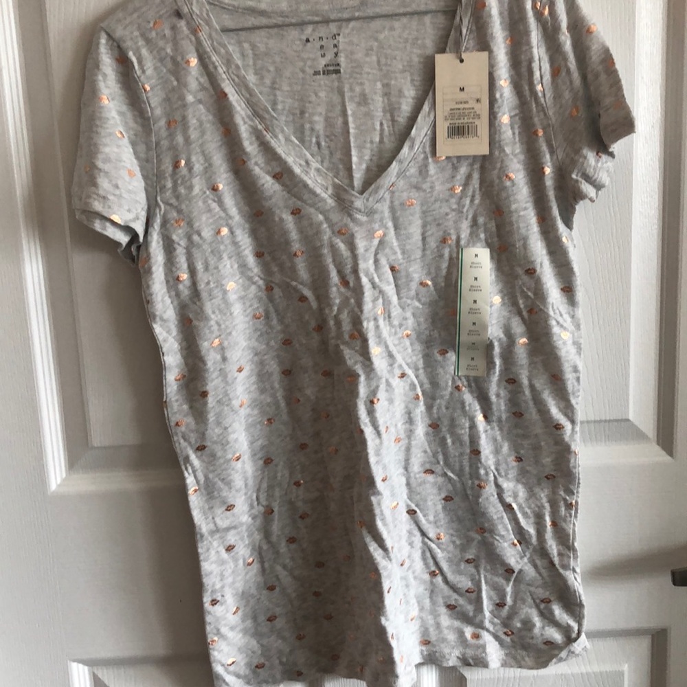 Ladies V-neck Short Sleeve Shirt